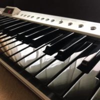 Keyboard Roland AX7