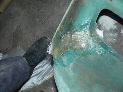 Kramer Bulldog Motorhaube laminiert