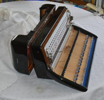 Hohner GOLA